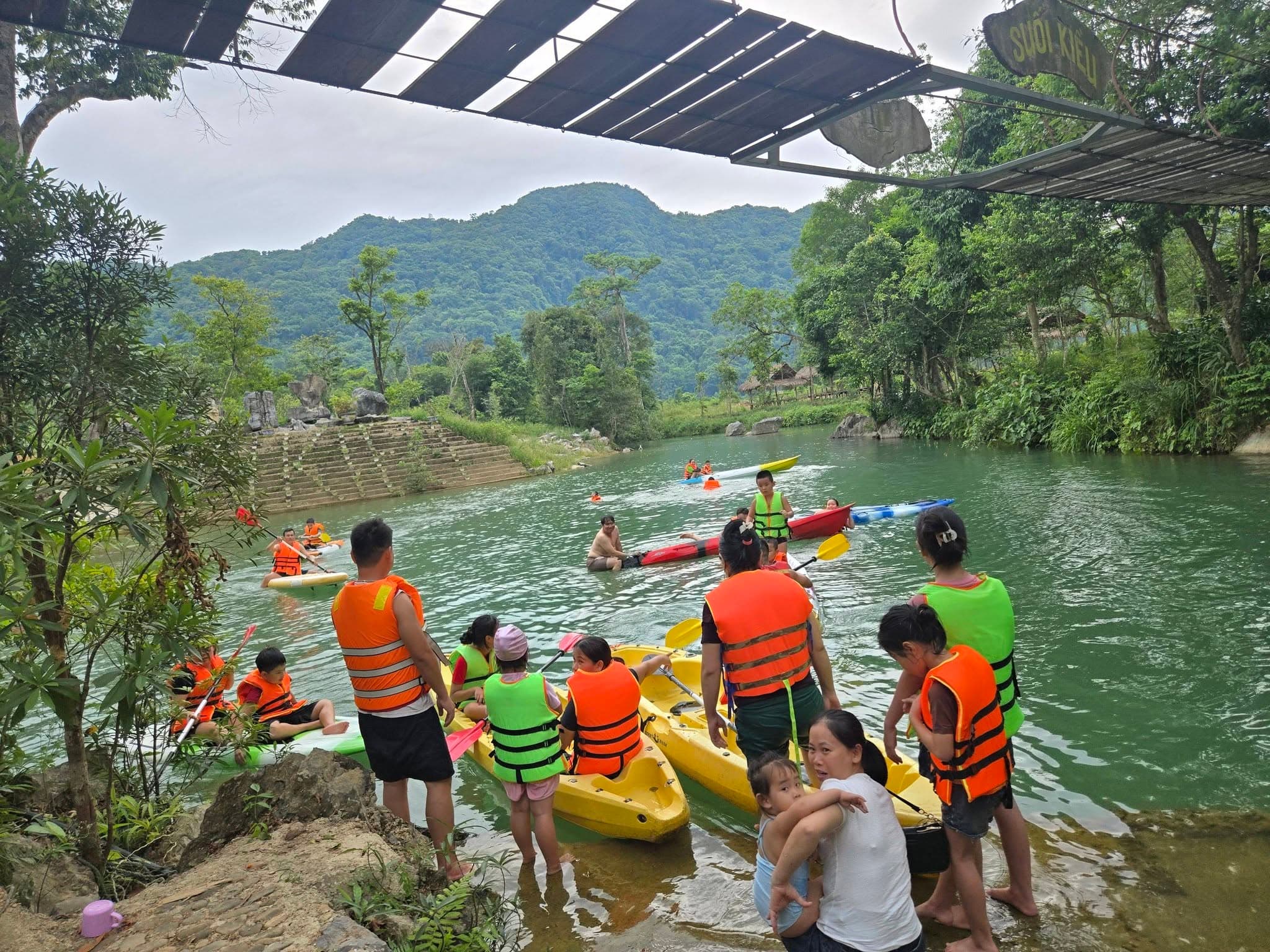 Nghỉ hè tháng 7 đưa con đi đâu ở Quảng Trị? Gợi ý Sơn Kiều cho gia đình